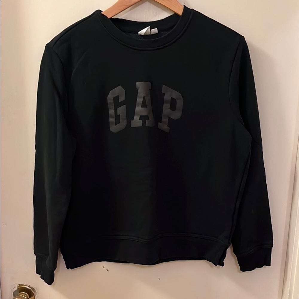 GAP Charcoal Sweatshirt